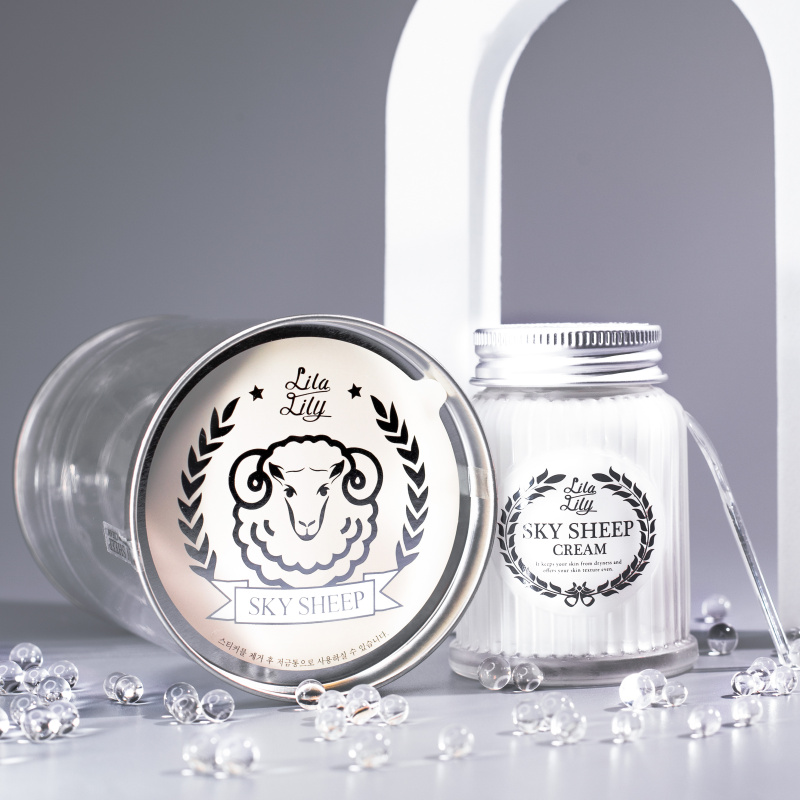 Konad LILA LILY Sky Sheep Cream 100 g