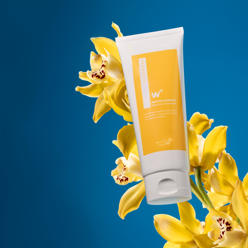 DESEMBRE WHITE SCIENCE BRILLIANT E.R CREAM MASK Отбеливающая кремовая маска для лица, 200 г